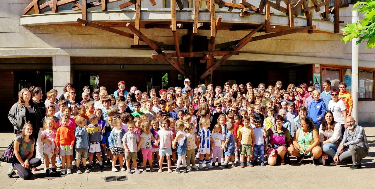 Pikuak Kalera cierra el curso con una fiesta