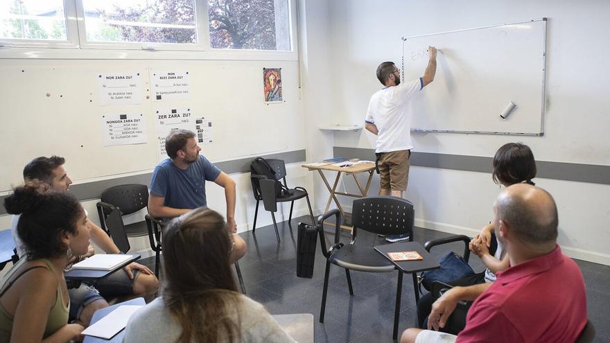 Abierta la campaña de matriculación para aprender euskera
