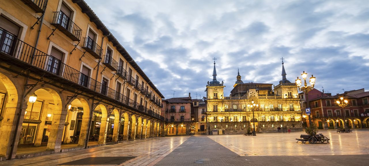 Abierto el plazo de inscripción para acudir a la salida de León, en el hogar de jubilados