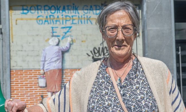 Charla sobre el modelo de cuidados y mujeres pensionistas de la mano de Nekane Berriotxoa