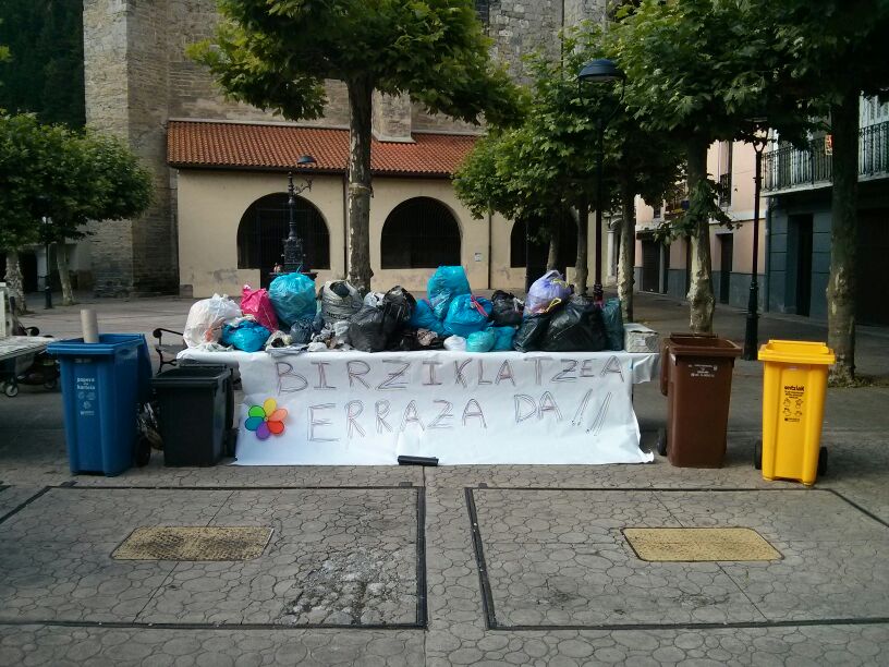 KALEKO ZABORRAK JARRAIPEN BILERA (Birziklatzea erreza da)