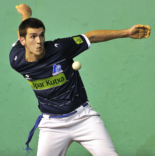 PELOTA TXAPELKETA